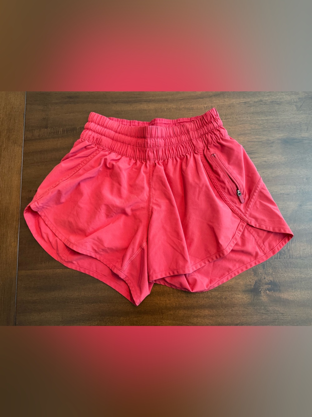 LULULEMON: Athletic Shorts